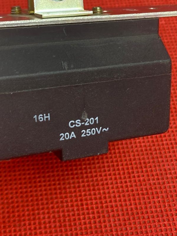 Interruptor Tripolar 20A 120/250V
